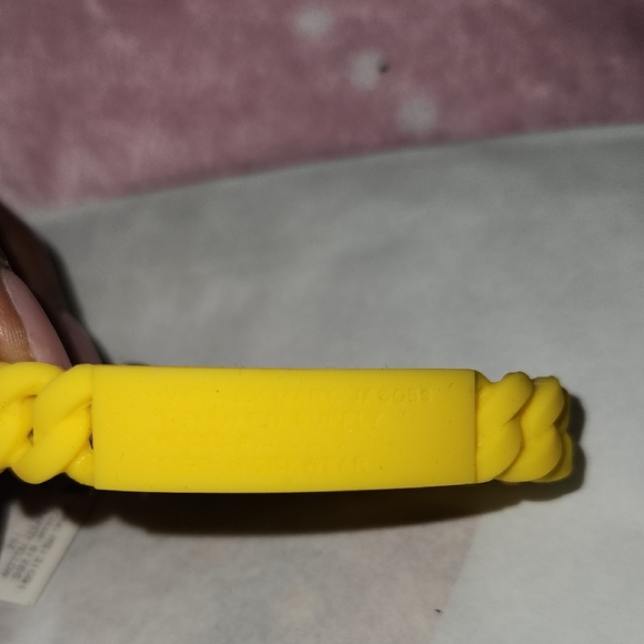 MARC JACOBS NWT Yellow Twisted Bracelet - Picture 2 of 5